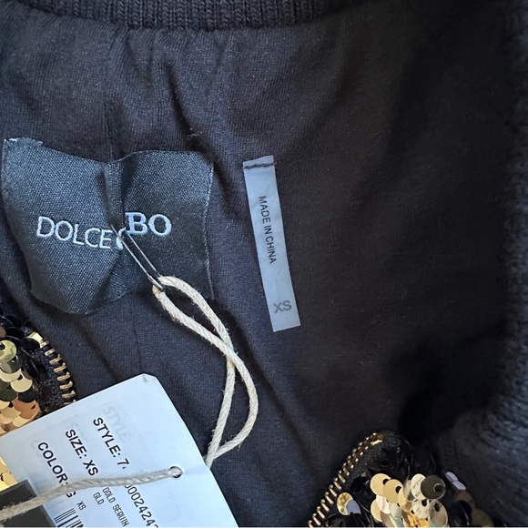 NWT. Dolce Cabo. Sequin Bomber jacket. GOLD. XS. - Picture 3 of 6